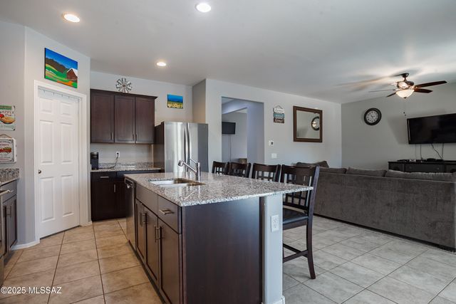 16456 S Paseo Badajo, Sahuarita, AZ 85629