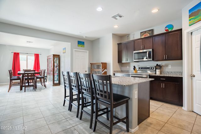 16456 S Paseo Badajo, Sahuarita, AZ 85629