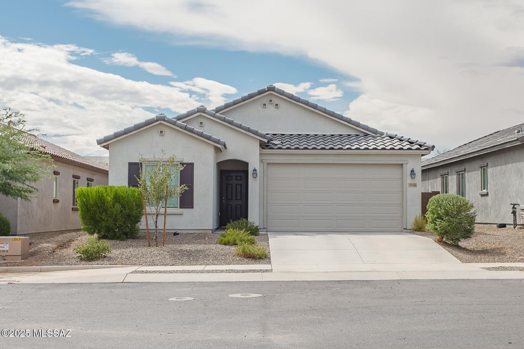 16456 S Paseo Badajo, Sahuarita, AZ 85629