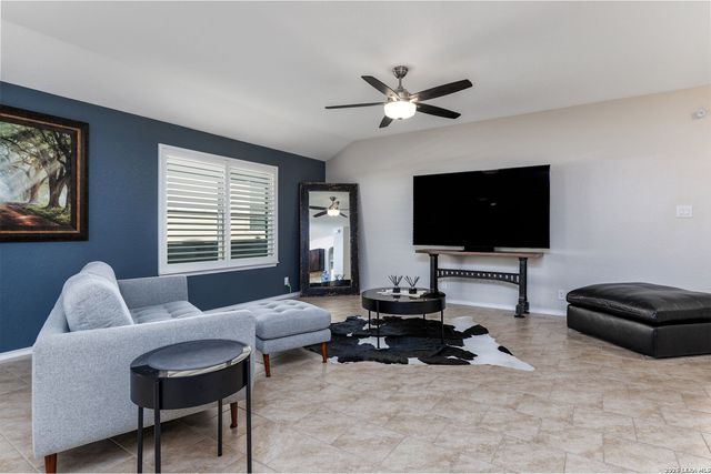 15102 Field Sparrow, San Antonio, TX 78253