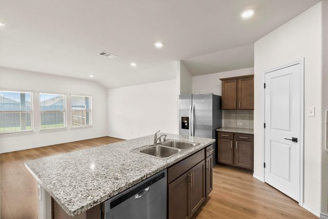 936 Alton Drive, Aubrey, TX 76227