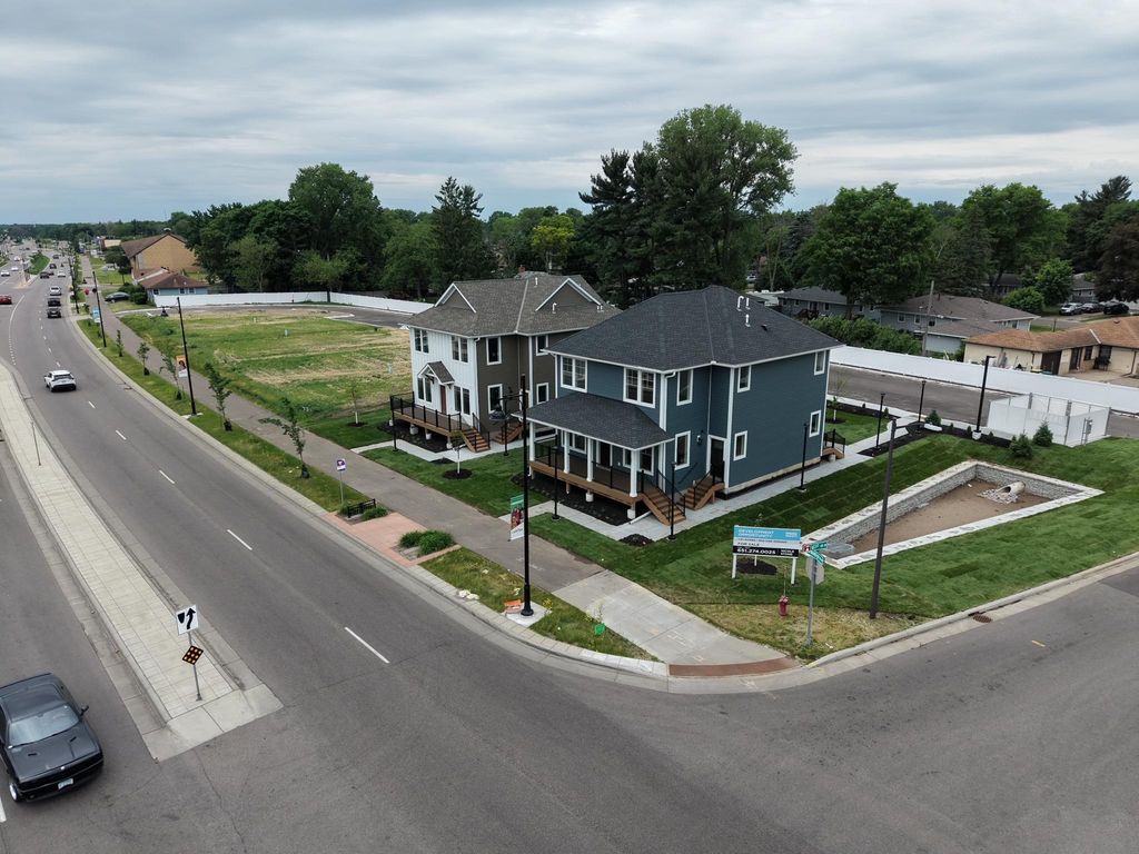 6045 Brooklyn Boulevard, Brooklyn Center, MN 55429 — exterior