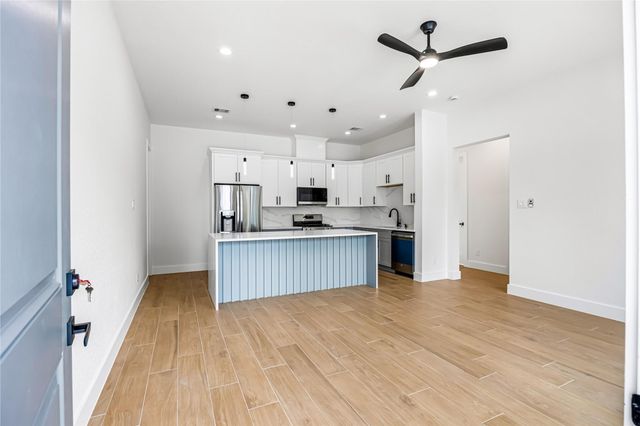 4815 Cruse Rd A, Houston, TX 77016