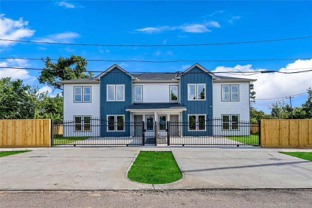 4815 Cruse Rd A, Houston, TX 77016