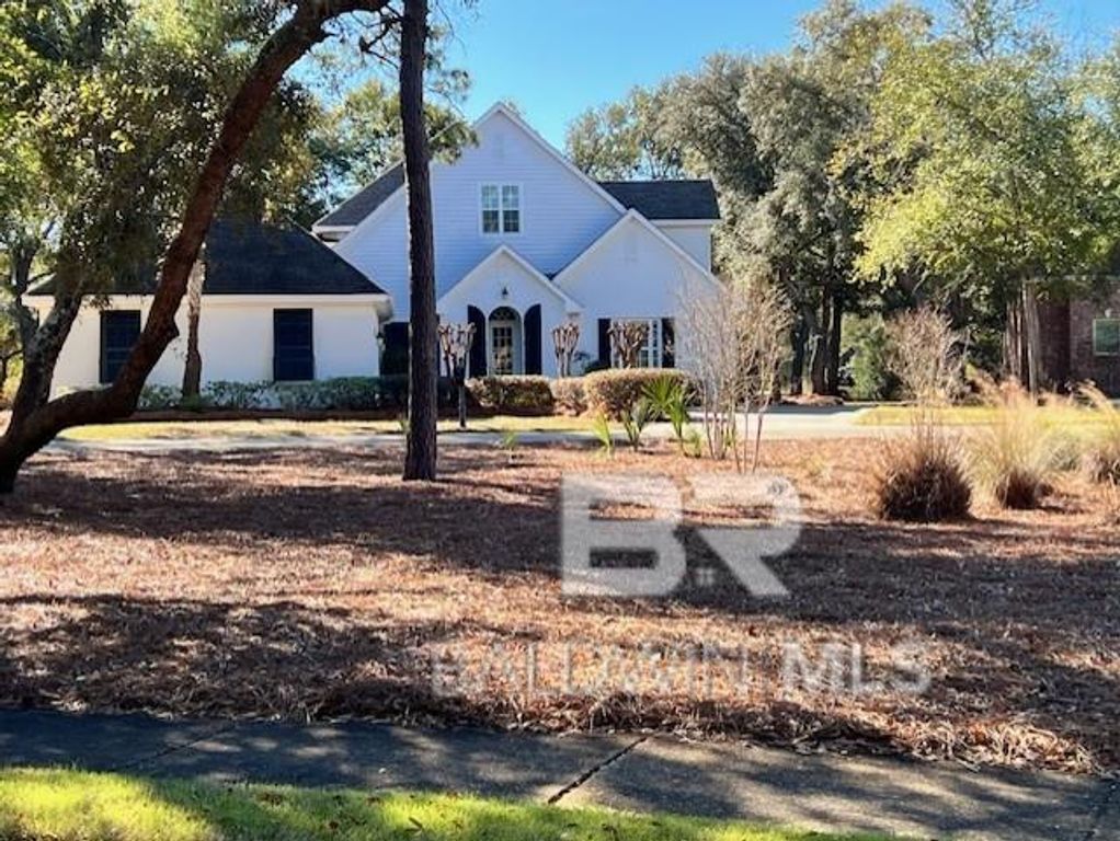 404 Peninsula Boulevard, Gulf Shores, AL 36542