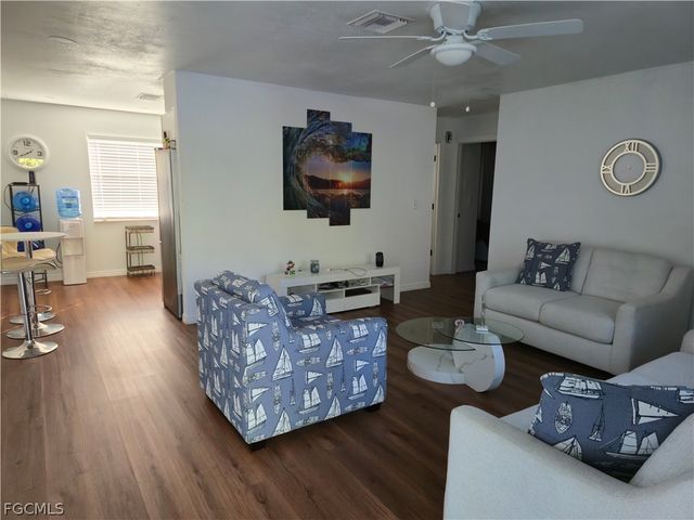 28297 Seal CT, Punta Gorda, FL 33955