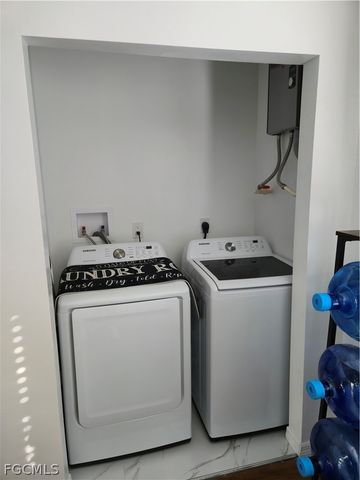 28297 Seal CT, Punta Gorda, FL 33955