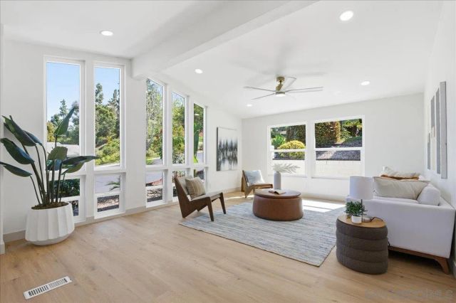 2306 Bryant, Carlsbad, CA 92008