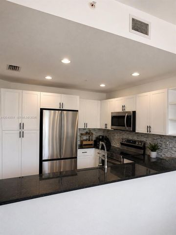 10885 NW 89th Terrace 203, Doral, FL 33178