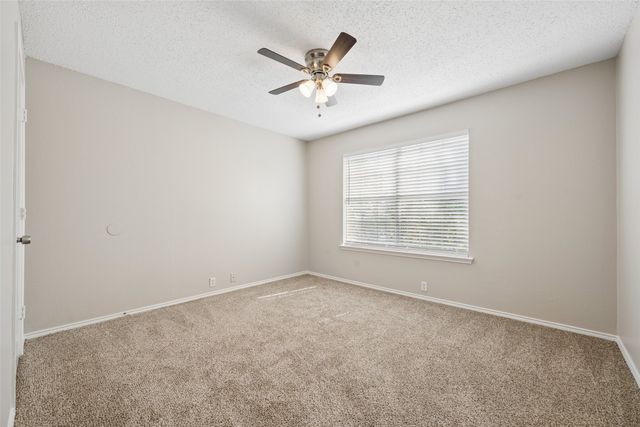 7020 Glenshire Drive, Arlington, TX 76002
