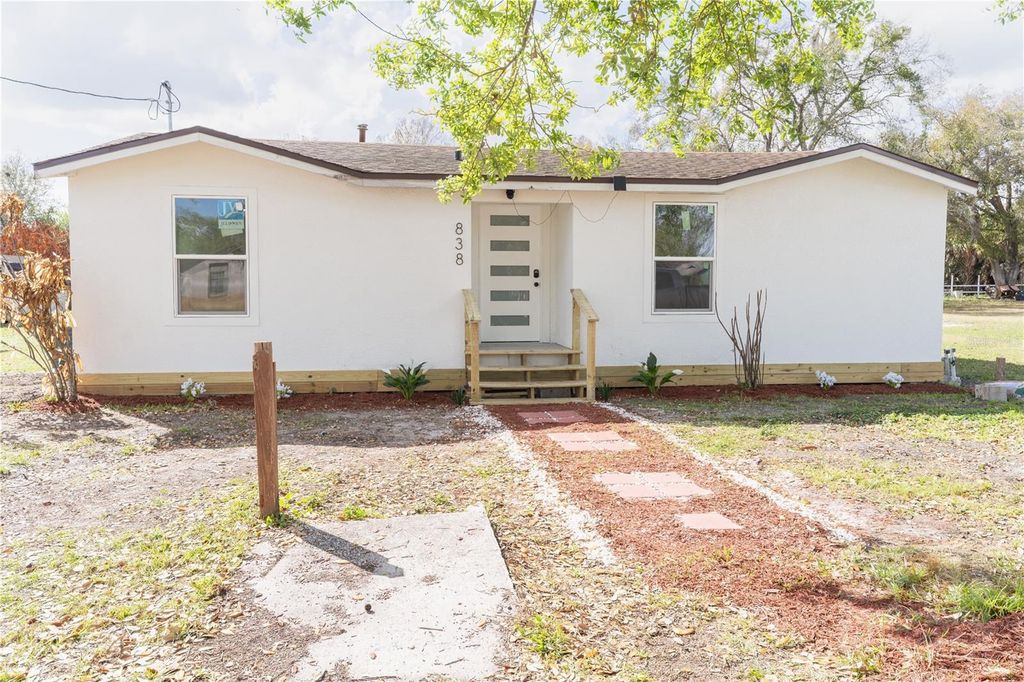 Image 1 of property listing at 838 BETHUNE AVENUE, Winter Garden, FL 34787