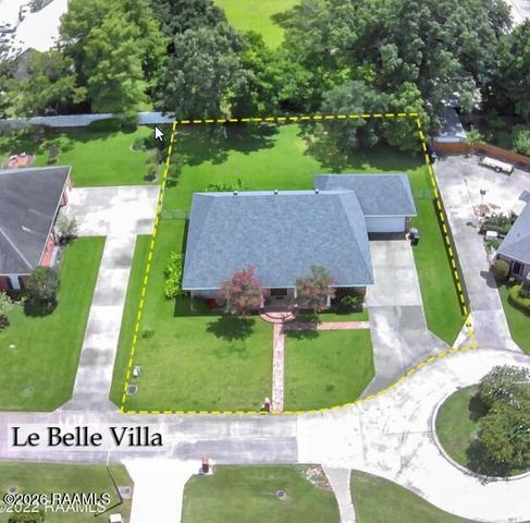 2018 La Belle Villa Road, New Iberia, LA 70563