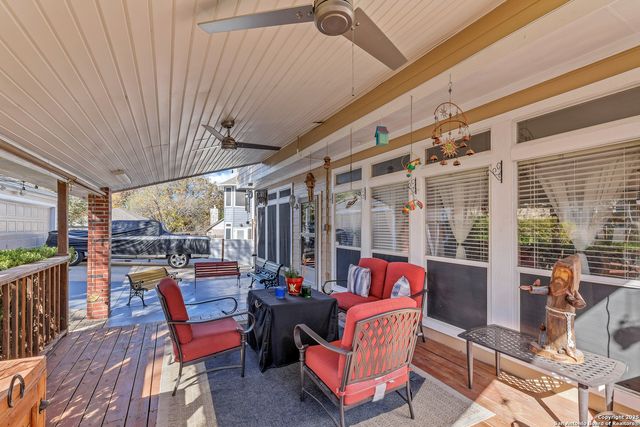 1611 Springhouse, San Antonio, TX 78251