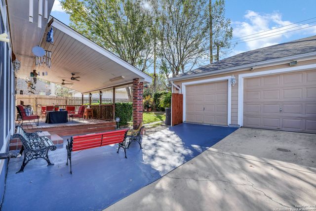 1611 Springhouse, San Antonio, TX 78251