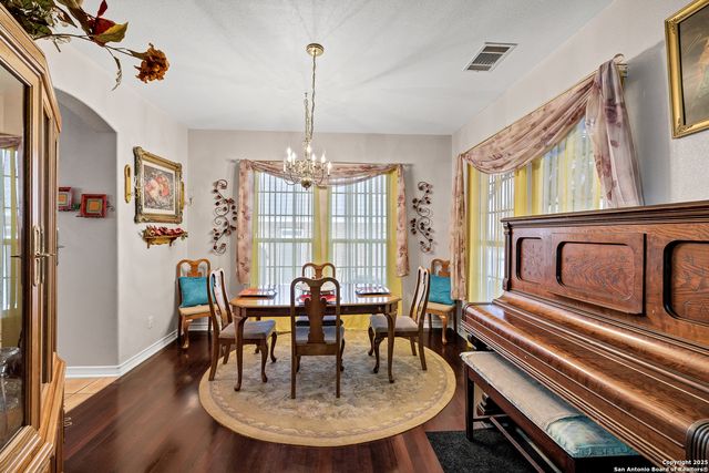 1611 Springhouse, San Antonio, TX 78251