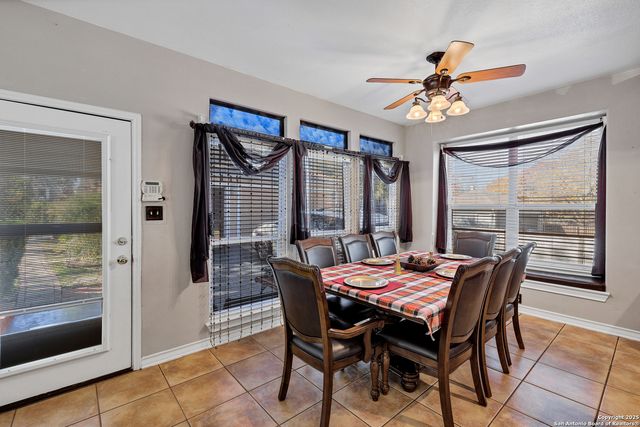 1611 Springhouse, San Antonio, TX 78251