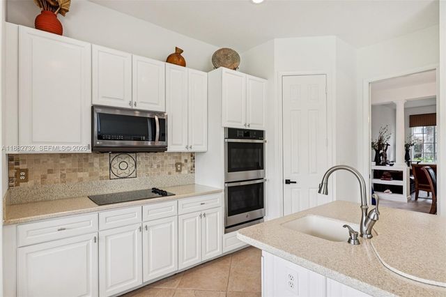 11759 Paradise Cove Lane, Wellington, FL 33449
