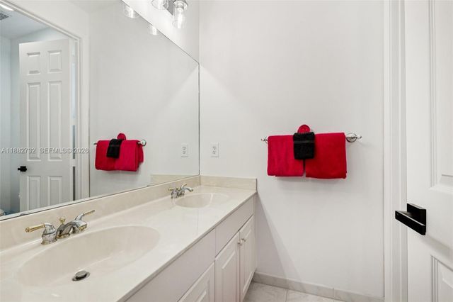 11759 Paradise Cove Lane, Wellington, FL 33449
