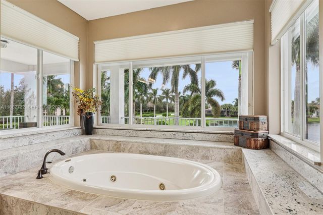 11759 Paradise Cove Lane, Wellington, FL 33449