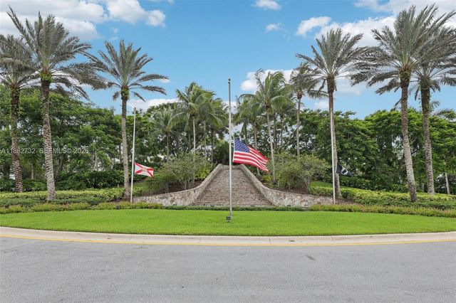 11759 Paradise Cove Lane, Wellington, FL 33449