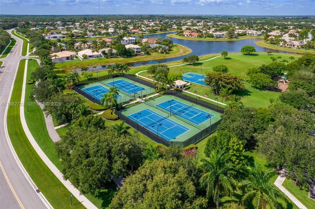 11759 Paradise Cove Lane, Wellington, FL 33449