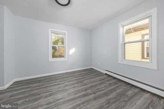 11 W WASHINGTON ST, Paulsboro, NJ 08066