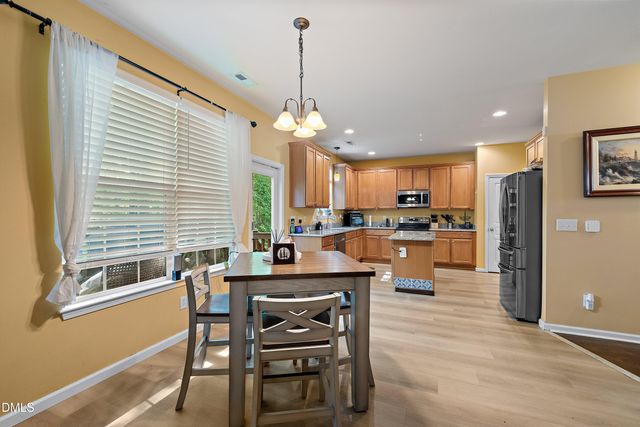 454 Stobhill Lane, Holly Springs, NC 27540