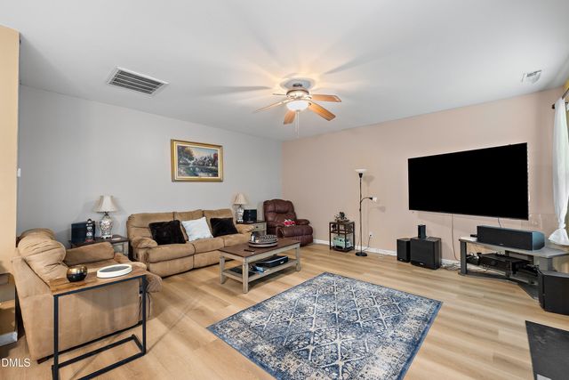 454 Stobhill Lane, Holly Springs, NC 27540