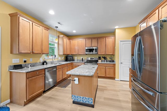 454 Stobhill Lane, Holly Springs, NC 27540