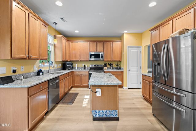 454 Stobhill Lane, Holly Springs, NC 27540