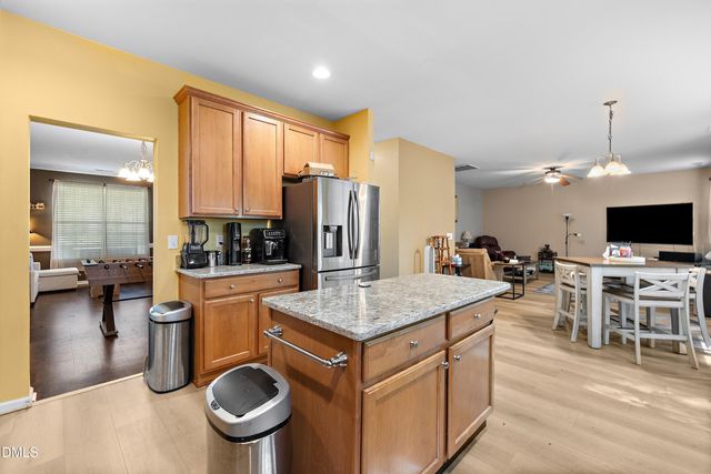 454 Stobhill Lane, Holly Springs, NC 27540