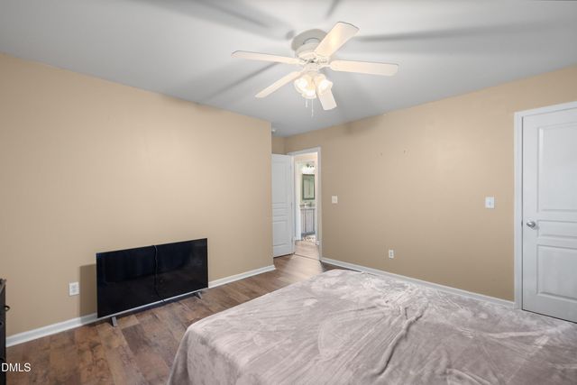 454 Stobhill Lane, Holly Springs, NC 27540