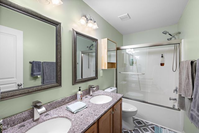 454 Stobhill Lane, Holly Springs, NC 27540