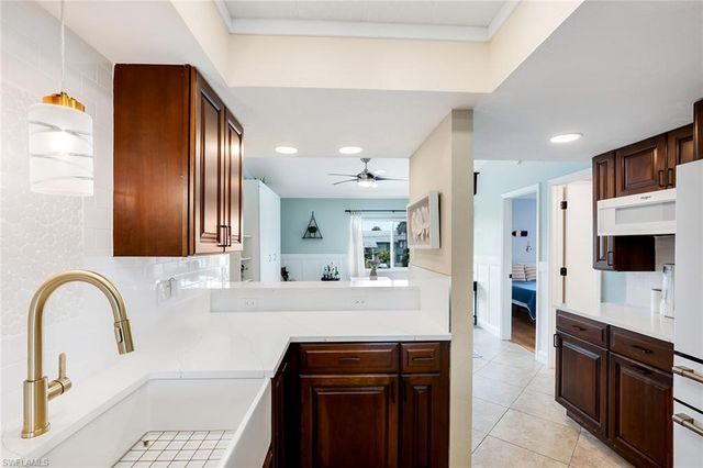 4904 Vincennes ST 207, Cape Coral, FL 33904