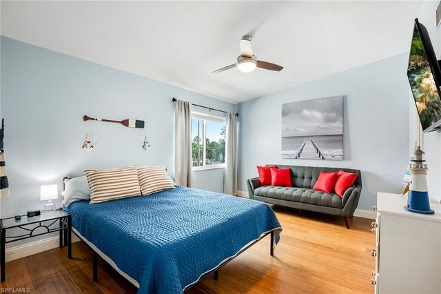 4904 Vincennes ST 207, Cape Coral, FL 33904