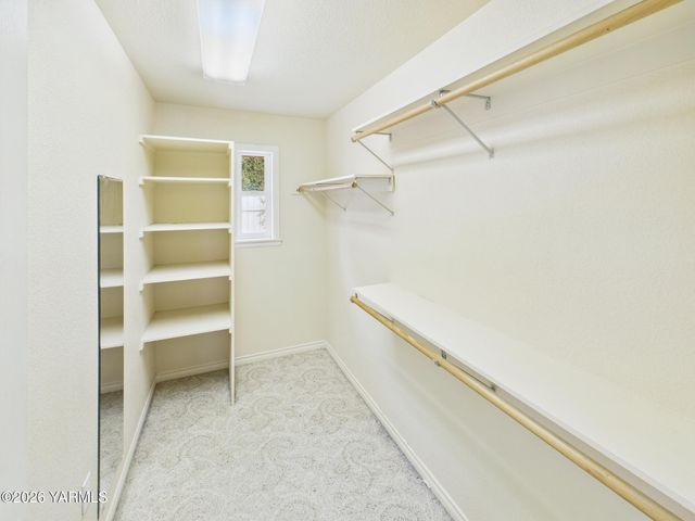 407 concord St, Zillah, WA 98953