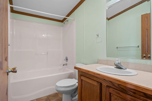 17 Heritage Way, Manchester, NH 03104
