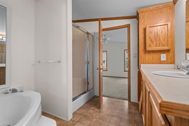 17 Heritage Way, Manchester, NH 03104