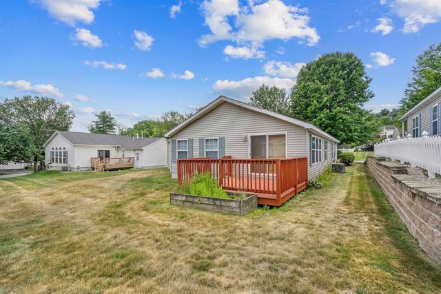 17 Heritage Way, Manchester, NH 03104