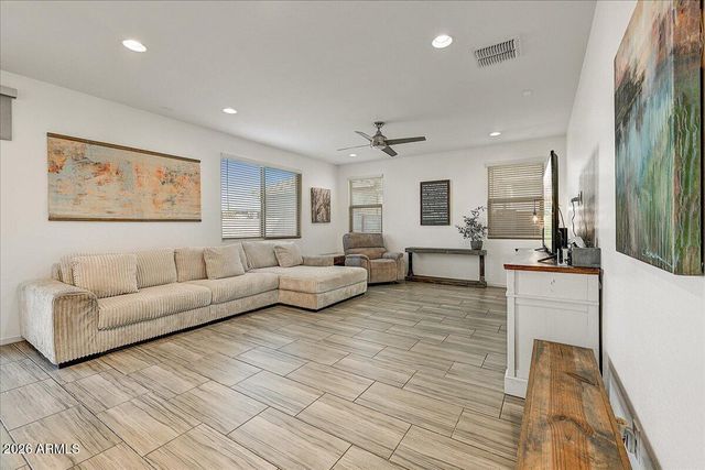 12348 W ORANGEWOOD Avenue, Glendale, AZ 85307