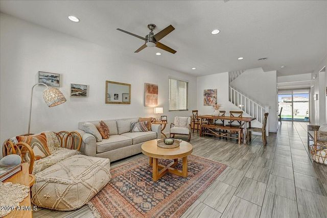 12348 W ORANGEWOOD Avenue, Glendale, AZ 85307