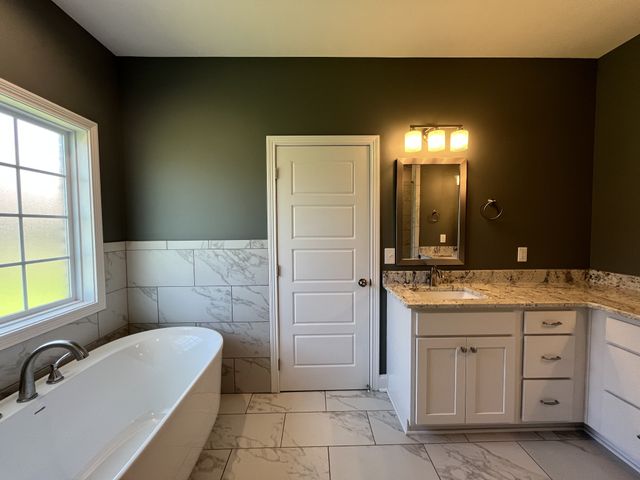 557 Dexter Dr, Clarksville, TN 37043