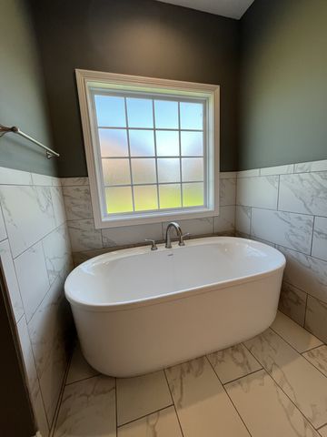 557 Dexter Dr, Clarksville, TN 37043