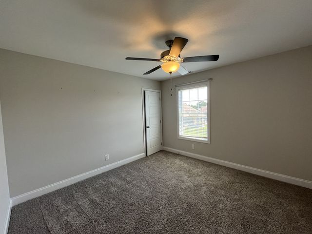 557 Dexter Dr, Clarksville, TN 37043