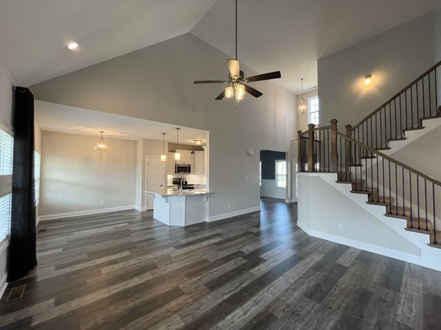 557 Dexter Dr, Clarksville, TN 37043
