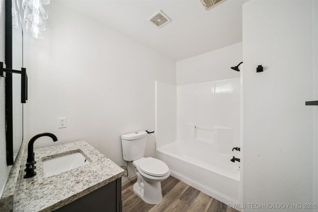 10020 N 44th East Avenue, Sperry, OK 74073