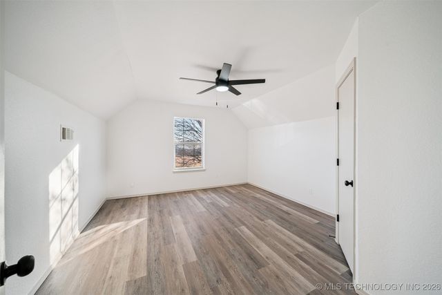 10020 N 44th East Avenue, Sperry, OK 74073