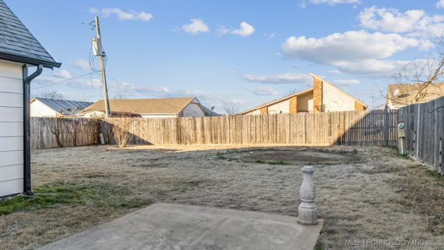 10020 N 44th East Avenue, Sperry, OK 74073