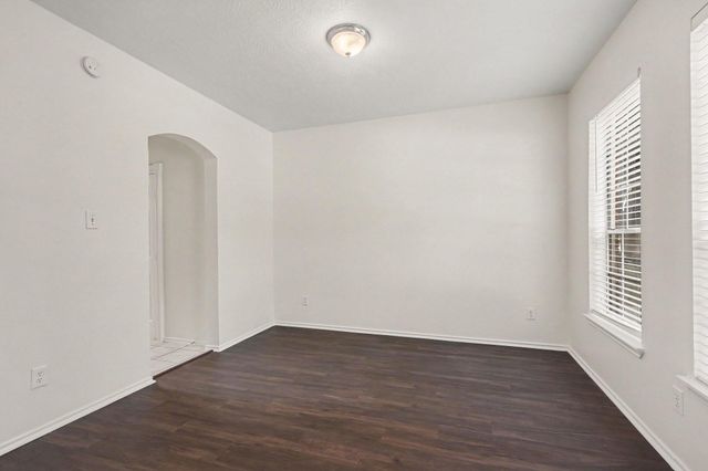 2218 Laurel Oaks Drive, Houston, TX 77014