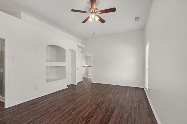 2218 Laurel Oaks Drive, Houston, TX 77014